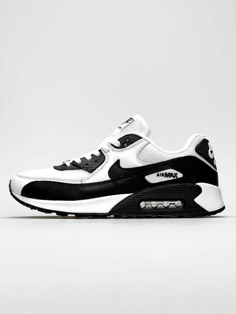 Кроссовки мужские Nike Air Max 90 White Black, белые с черным, искусственная кожа 46-29 см, Черный
Кроссовки мужские Nike Air Max 90 White Black, белые с черным, искусственная кожа 46-29 см, Черный