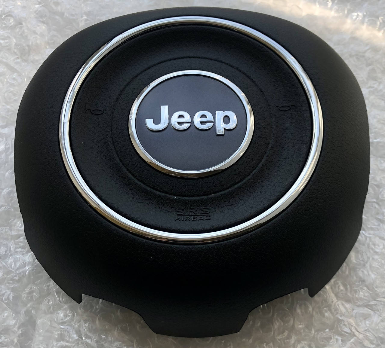 Крышка, Заглушка, Накладка, Airbag на руль подушка безопасности Jeep Compass 2017-2021 NEW
Крышка, Заглушка, Накладка, Airbag на руль подушка безопасности Jeep Compass 2017-2021 NEW