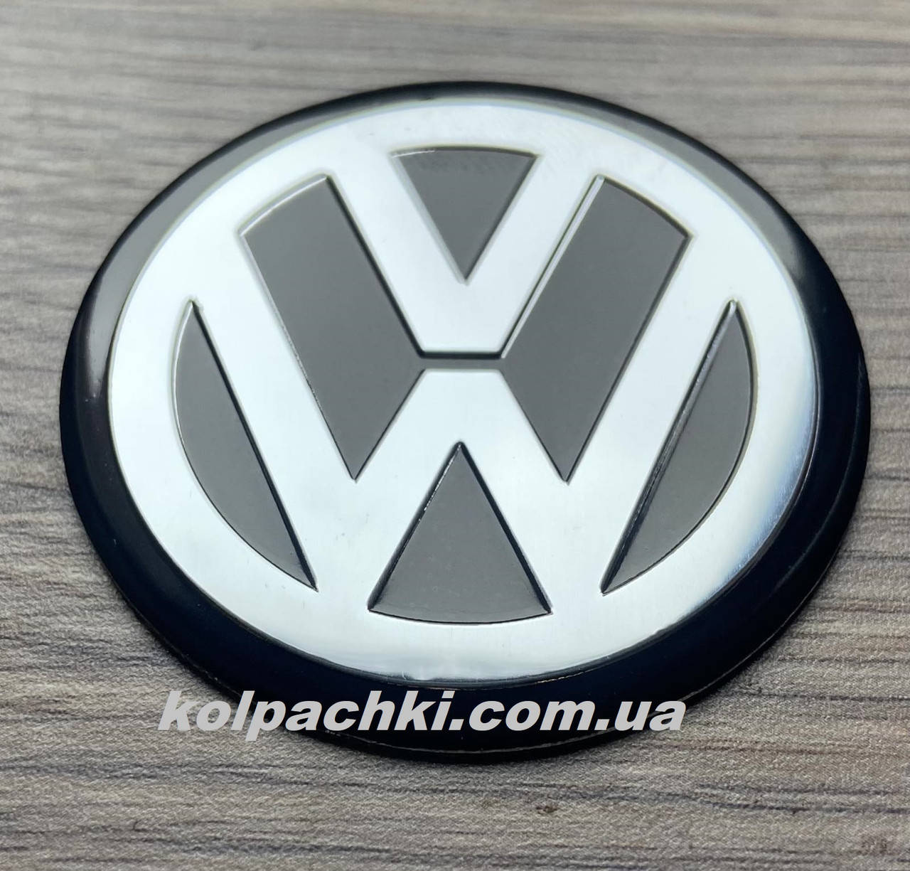 Наклейки для колпачков с логотипом VW Volkswagen Фольксваген 55 мм наклейки Volkswagen 55 мм
Наклейки для колпачков с логотипом VW Volkswagen Фольксваген 55 мм наклейки Volkswagen 55 мм
