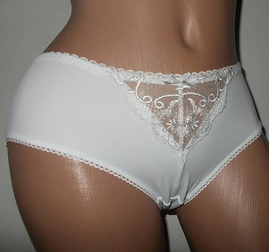 Трусики Diorella р 48 арт33550, Белый
Трусики Diorella р 48 арт33550, Белый