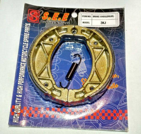 Колодки тормозные (барабан, D=105mm) YAMAHA JOG-50, AXIS, APRIO (3KJ 4JP 5BM) 4Т SA36J "SEE"
Колодки тормозные (барабан, D=105mm) YAMAHA JOG-50, AXIS, APRIO (3KJ 4JP 5BM) 4Т SA36J "SEE"