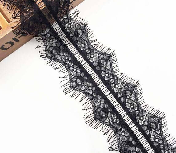 (3 метра) Французское кружево с ресничками, Шантильи 8см Цвет - черный
(3 метра) Французское кружево с ресничками, Шантильи 8см Цвет - черный