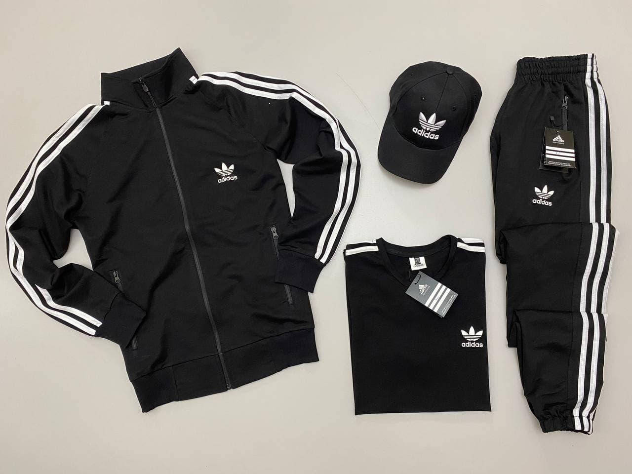 Мужской спортивный костюм Adidas Адидас черный с полосами набор 4в1 на весну Люкс M
Мужской спортивный костюм Adidas Адидас черный с полосами набор 4в1 на весну Люкс M