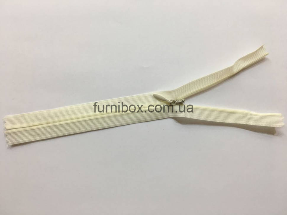 Змейка потайная 50 см. № М
Змейка потайная 50 см. № М