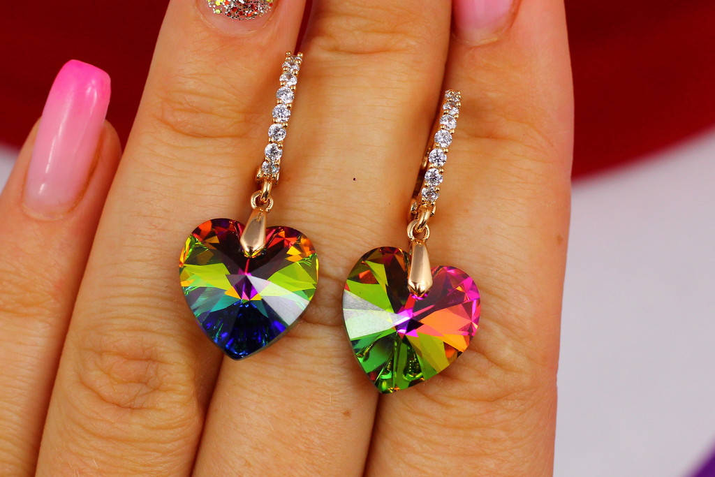 Серьги подвески Xuping Jewelry Сваровски зеленые хамелеоны с камнями сверху 3 см золотистые
Серьги подвески Xuping Jewelry Сваровски зеленые хамелеоны с камнями сверху 3 см золотистые