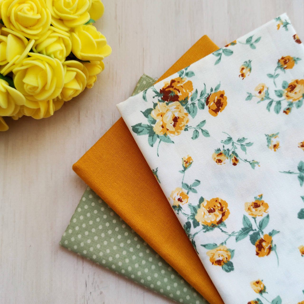 Набор ткани для рукоделия из 3шт
Набор ткани для рукоделия из 3шт