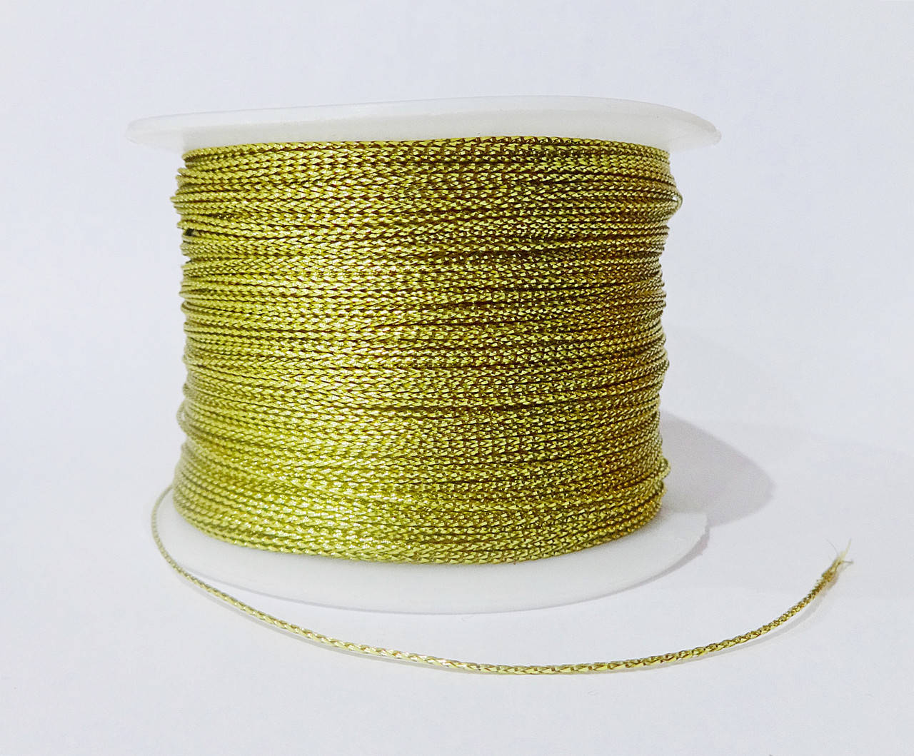 Шнур люрекс тонкий без основы 0.8 мм светлое золото (3), Золотистый 
Шнур люрекс тонкий без основы 0.8 мм светлое золото (3), Золотистый