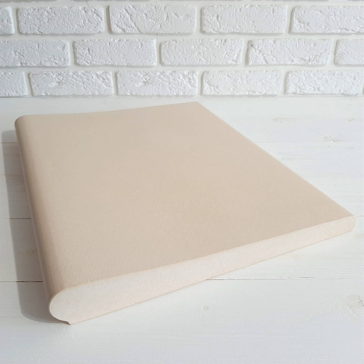 Копинговый камень 40х50 см Капля Бежевый бортовой для бассейна
Копинговый камень 40х50 см Капля Бежевый бортовой для бассейна