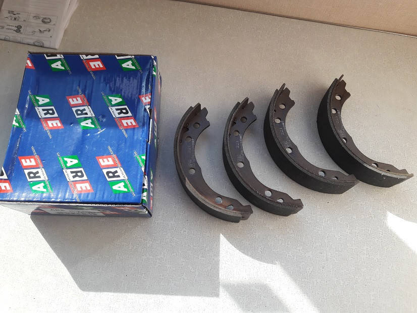 Колодки ручника на Fiat Ducato 244, Peugeot Boxer, Citroen Jumper 2 (2002-2006), 77362696, 77363479, 4241L1
Колодки ручника на Fiat Ducato 244, Peugeot Boxer, Citroen Jumper 2 (2002-2006), 77362696, 77363479, 4241L1
