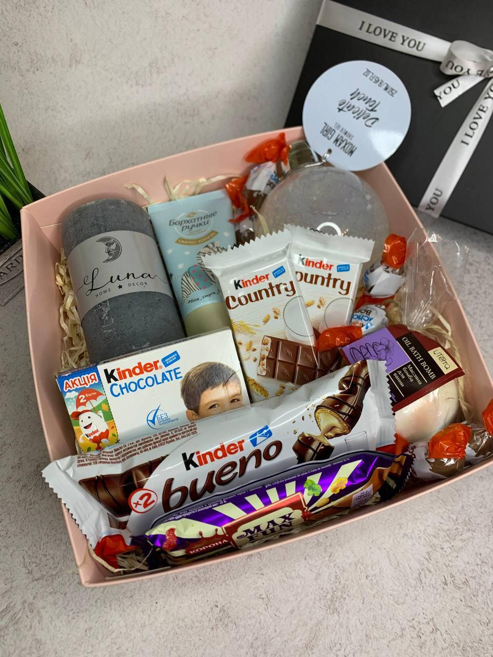 Подарочный бокс для девочки-жены-мамы-подруги VICI_BOX - Новогодний подарок для девушки - Подарок женщине
Подарочный бокс для девочки-жены-мамы-подруги VICI_BOX - Новогодний подарок для девушки - Подарок женщине