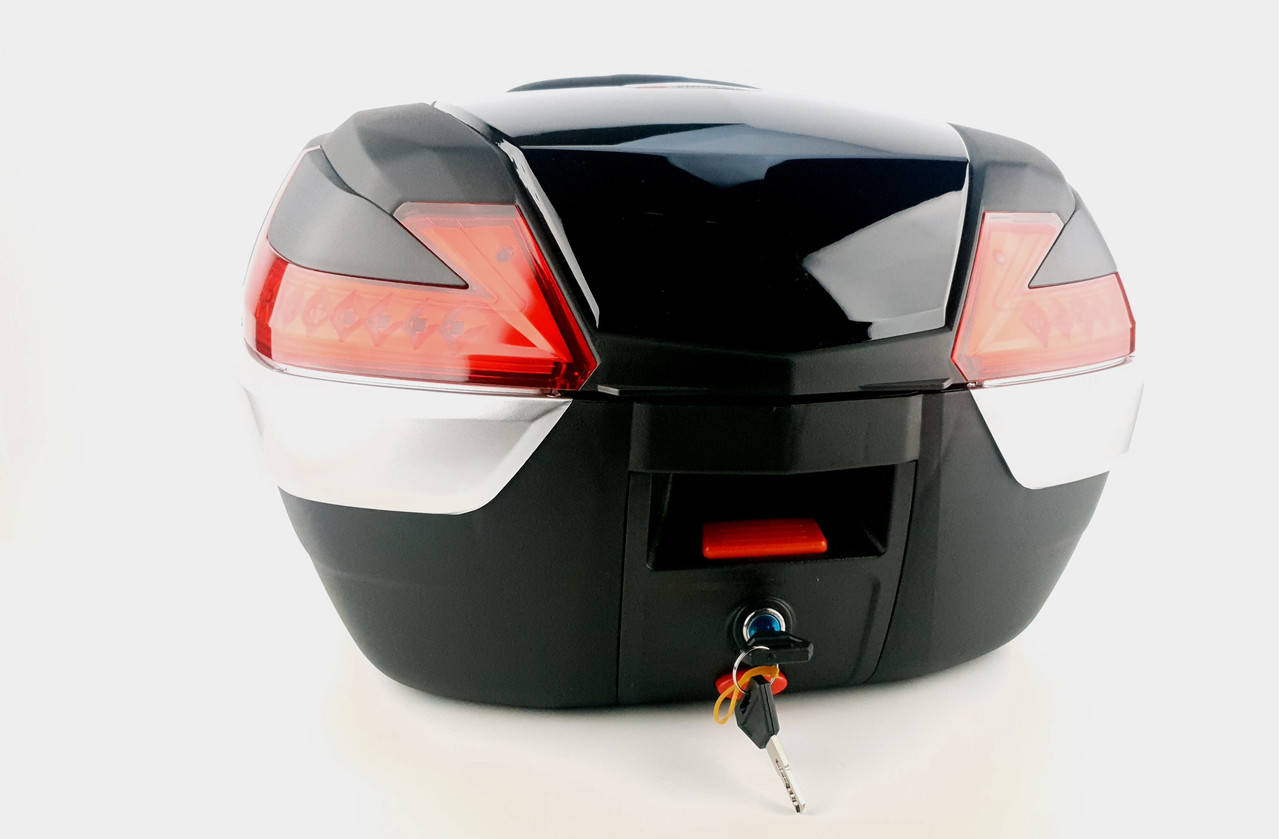 Кофр пластиковой для скутера мотоцикла YM-0885 (V-42L) 53*47*35, Черный
Кофр пластиковой для скутера мотоцикла YM-0885 (V-42L) 53*47*35, Черный