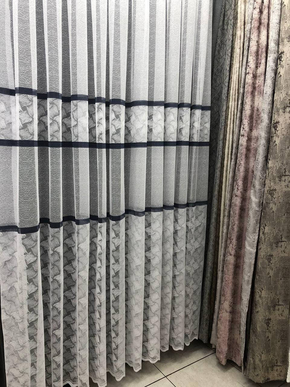 Жакардовая тюль с красивой вышивкой полосками Цвет: синий
Жакардовая тюль с красивой вышивкой полосками Цвет: синий