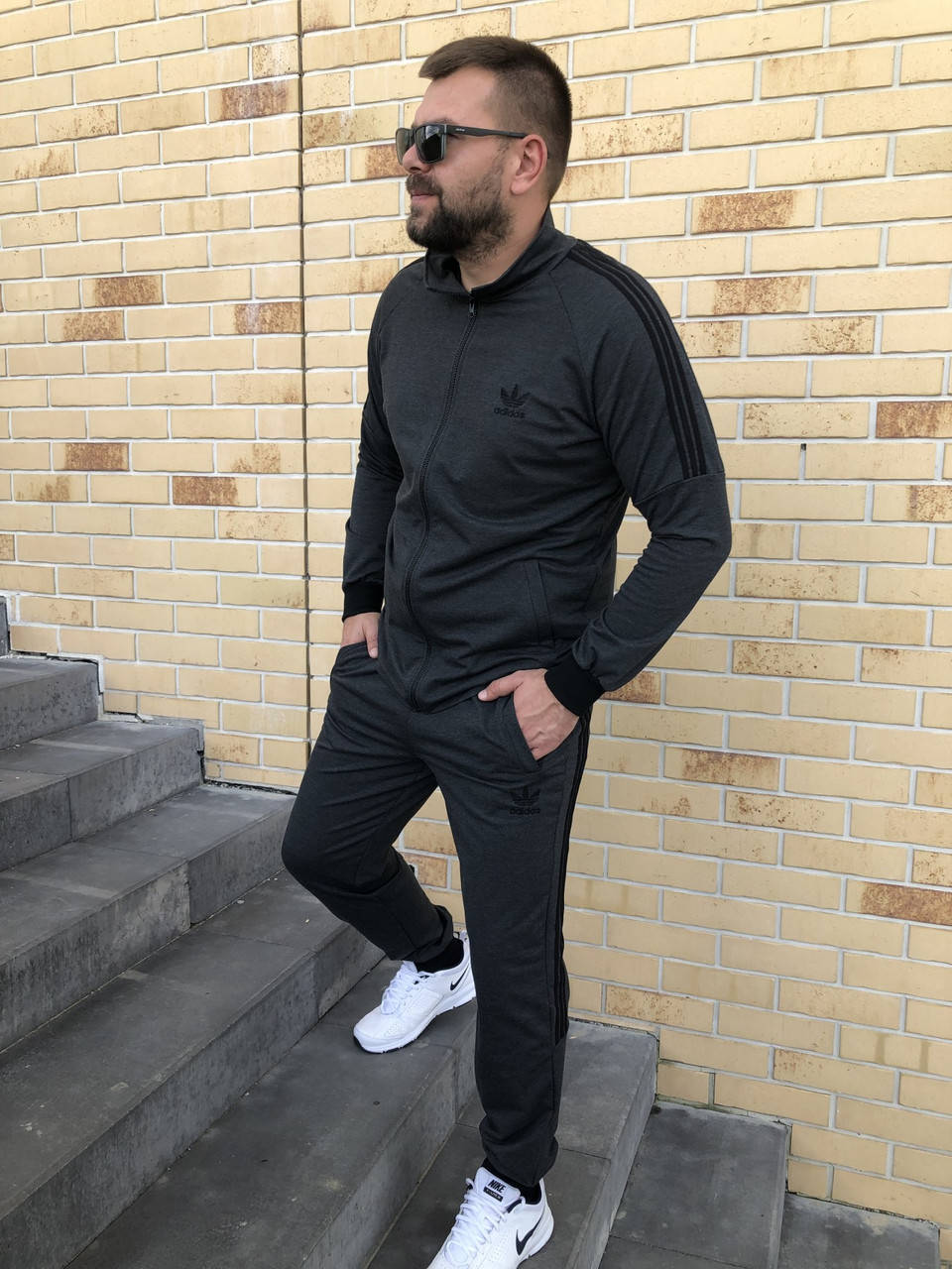 Спортивный костюм мужской Adidas серый. Адидас мужской спортивный костюм. Спортивный костюм серый Адидас
Спортивный костюм мужской Adidas серый. Адидас мужской спортивный костюм. Спортивный костюм серый Адидас