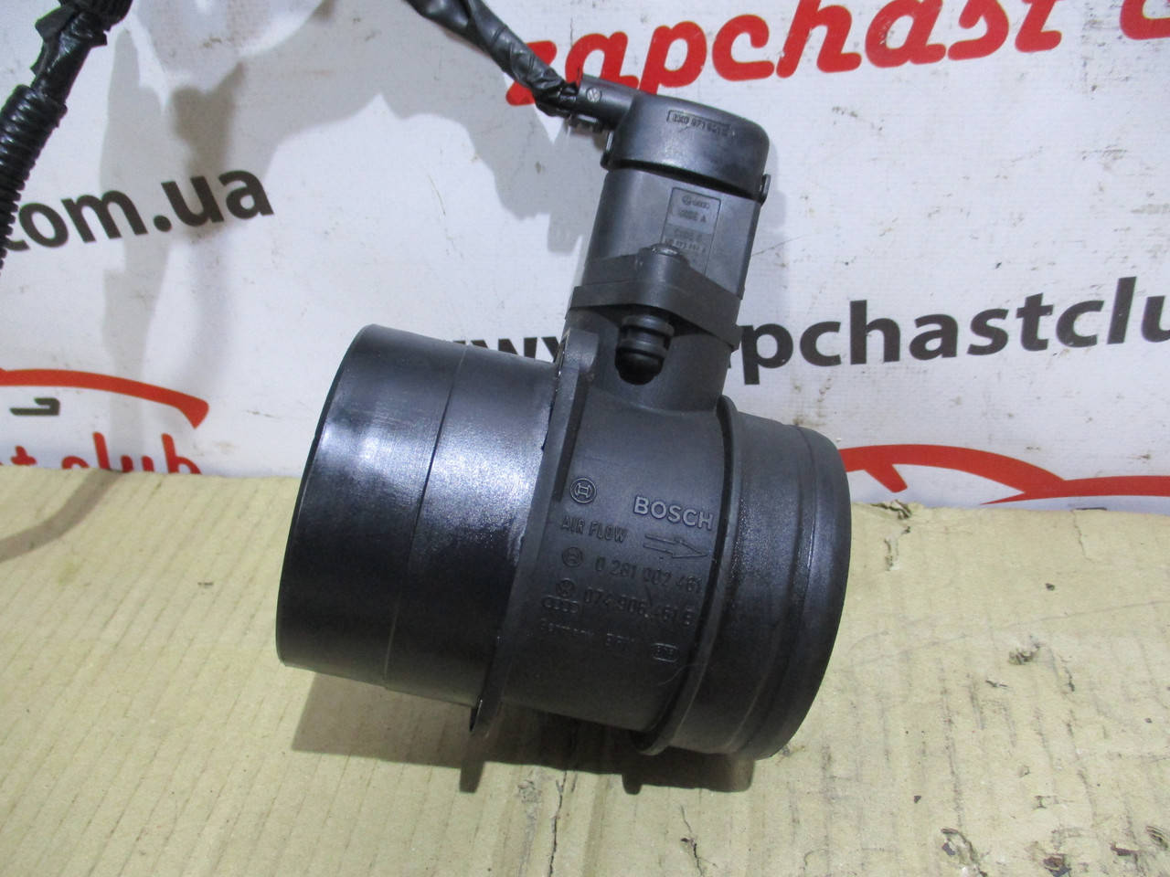 Измеритель потока воздуха (расходомер) Mitsubishi, Audi, Seat, Skoda, Volkswagen Bosch 0281002461, 074906461B
Измеритель потока воздуха (расходомер) Mitsubishi, Audi, Seat, Skoda, Volkswagen Bosch 0281002461, 074906461B