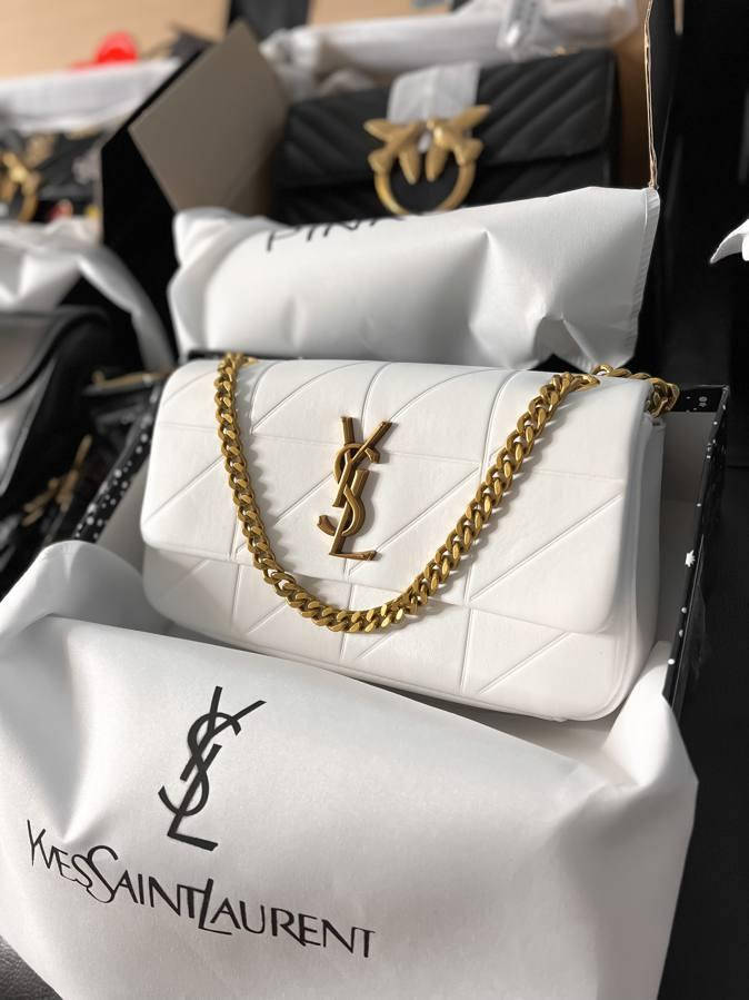 Сумка Ив Сен Лоран премиум комплект YSL White Premium Yves Saint Laurent, Белый
Сумка Ив Сен Лоран премиум комплект YSL White Premium Yves Saint Laurent, Белый