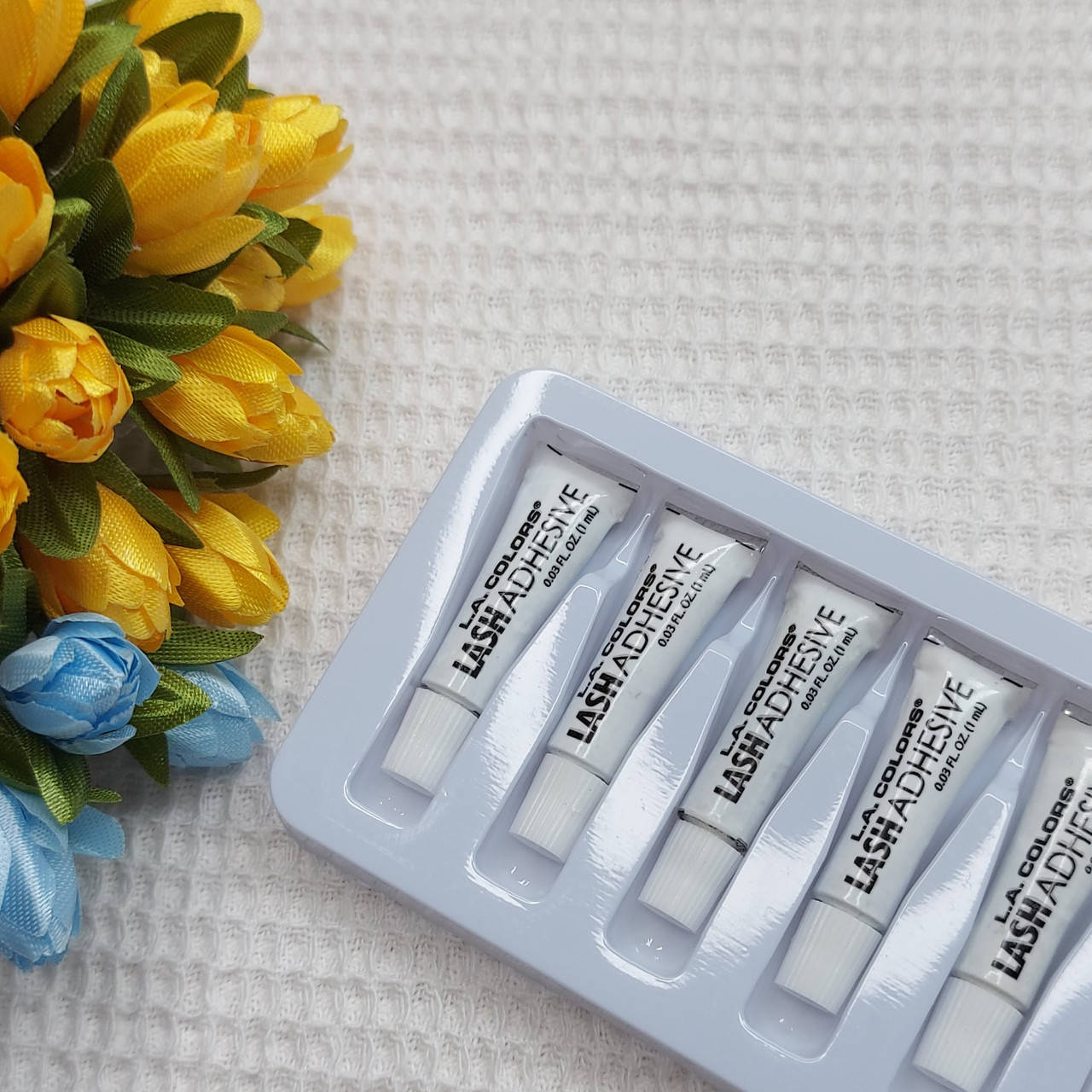 Клей для ресниц, 1мл 
Клей для ресниц, 1мл