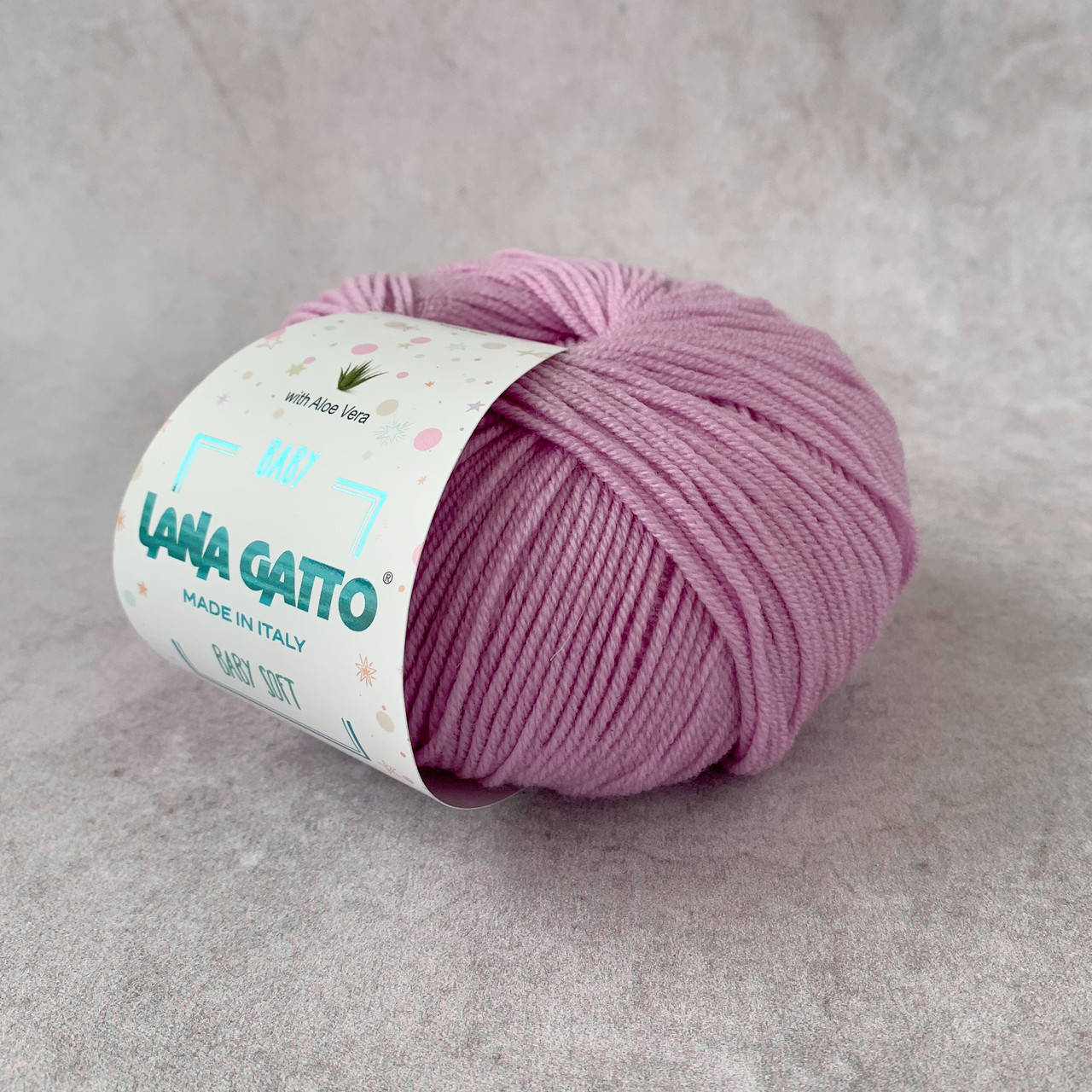 Lana Gatto Baby Soft (Лана Гатто Беби Софт) № 14374 розовый (Пряжа меринос, нитки для вязания)
Lana Gatto Baby Soft (Лана Гатто Беби Софт) № 14374 розовый (Пряжа меринос, нитки для вязания)