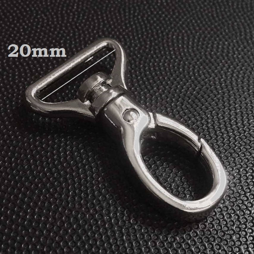 Карабин для сумки 20 мм никель
Карабин для сумки 20 мм никель