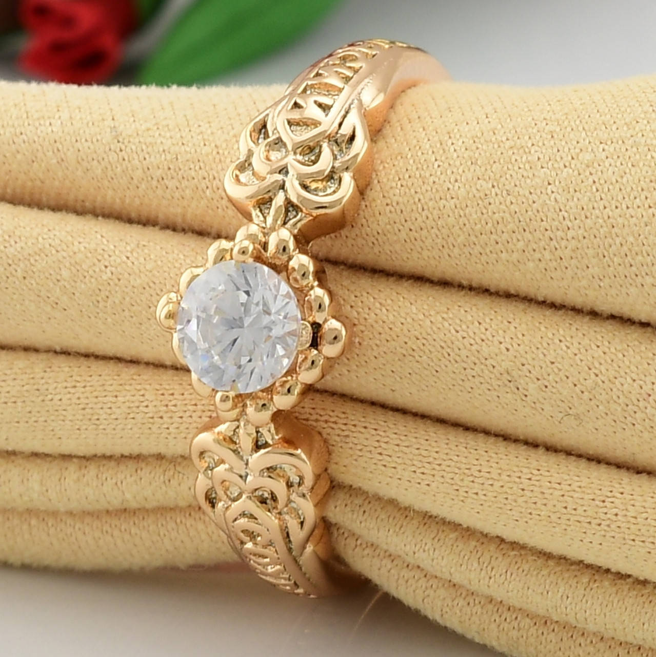 Кольцо Xuping Спаси и Сохрани 93674 белые фианиты позолота 18К размер 19
Кольцо Xuping Спаси и Сохрани 93674 белые фианиты позолота 18К размер 19