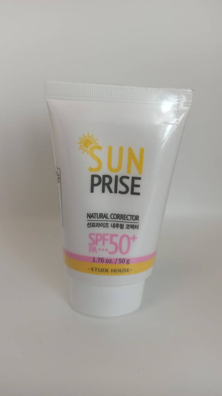 Солнцезащитный крем праймер Etude House Sun Prise Natural Corrector SPF50+/PA+++ 50 мл
Солнцезащитный крем праймер Etude House Sun Prise Natural Corrector SPF50+/PA+++ 50 мл