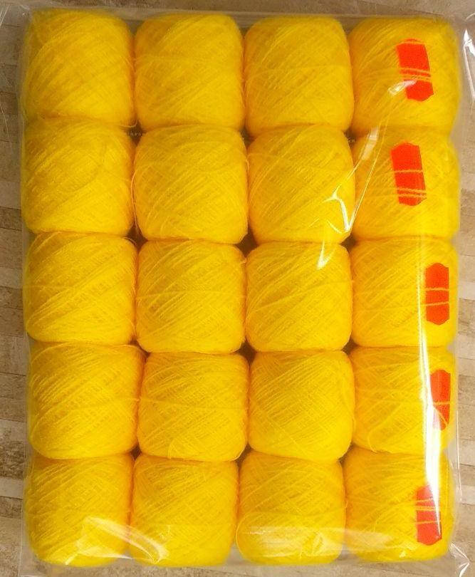 Нитка акрилова для вишивки жовта
Нитка акрилова для вишивки жовта