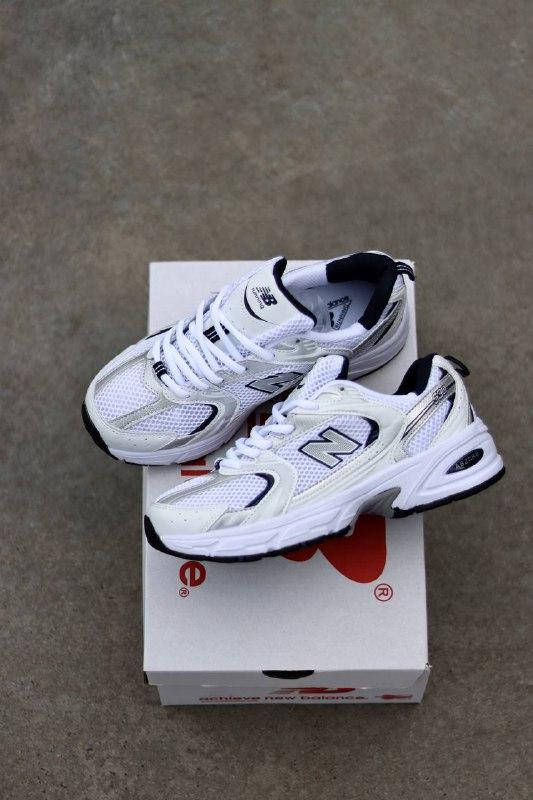 Кросівки жіночі NB 530 White Silver кросівки нью беленс NB 530 White Silver нью беланс, Белый
Кросівки жіночі NB 530 White Silver кросівки нью беленс NB 530 White Silver нью беланс, Белый