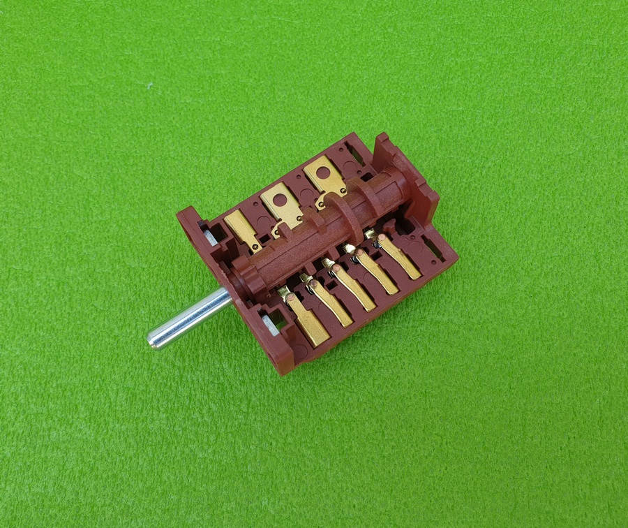 Переключатель семипозиционный AC616A (AC6) вал 616 / 16А /250V /Т150 (контакты снаружи 6+6) ARGESON,Турция
Переключатель семипозиционный AC616A (AC6) вал 616 / 16А /250V /Т150 (контакты снаружи 6+6) ARGESON,Турция