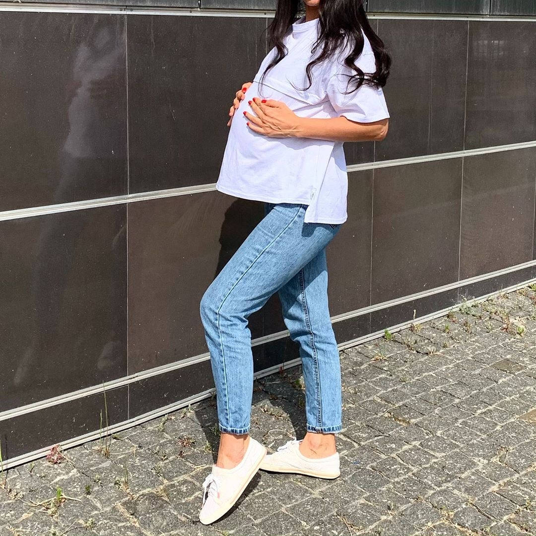 Футболка оверсайз белая для беременных,вагітних, гв, годуючих, годування,кормящих размер
Футболка оверсайз белая для беременных,вагітних, гв, годуючих, годування,кормящих размер