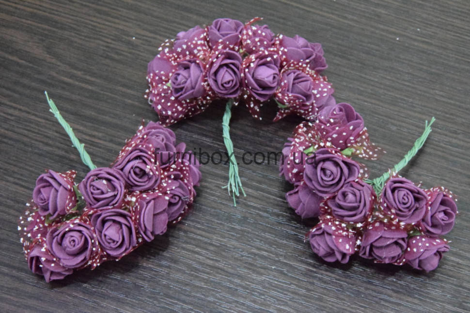 Латексные розы на веточке с фатином № 46
Латексные розы на веточке с фатином № 46