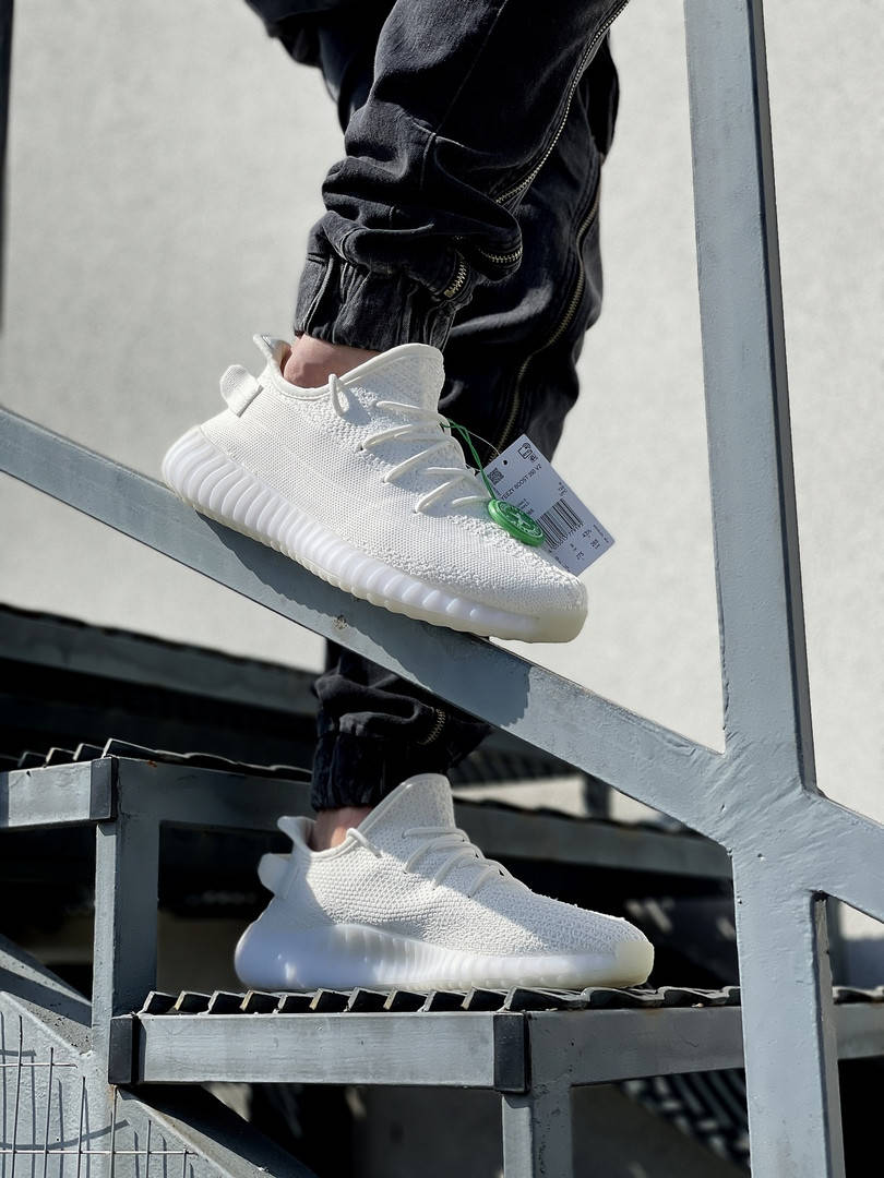 Adidas Yeezy Boost 350 женские летние белые кроссовки на шнурках. Летние женские текстильные кроссы., Белый
Adidas Yeezy Boost 350 женские летние белые кроссовки на шнурках. Летние женские текстильные кроссы., Белый