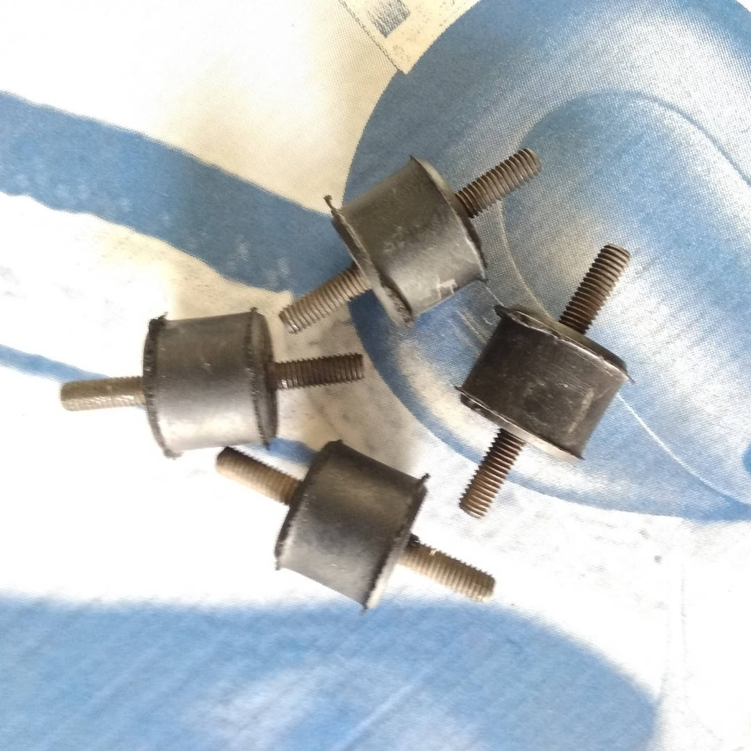 Подушка радиатора (верх) 86-00 FORBO Ford Transit / 72GB 8125 AA / HM-1519545
Подушка радиатора (верх) 86-00 FORBO Ford Transit / 72GB 8125 AA / HM-1519545