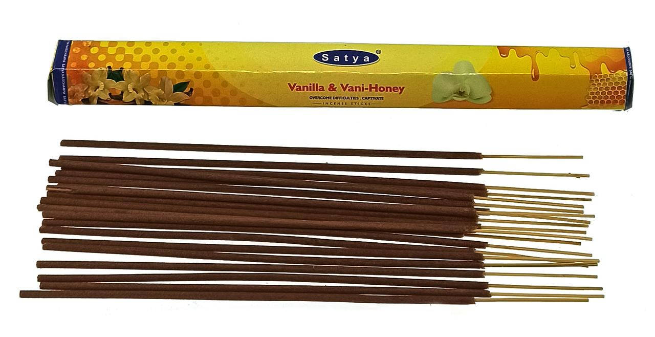 Благовония натуральные Vanilla & Vani Honey (Ваниль с Медом) Satya Индия шестигранник без угля
Благовония натуральные Vanilla & Vani Honey (Ваниль с Медом) Satya Индия шестигранник без угля