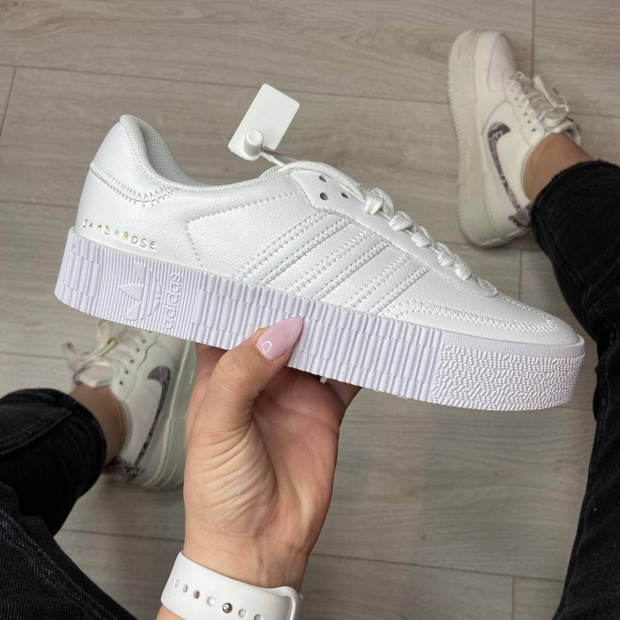 Кроссовки женские Adidas Samba White кеды повседневные кожанные белые адидас самба, Белый
Кроссовки женские Adidas Samba White кеды повседневные кожанные белые адидас самба, Белый