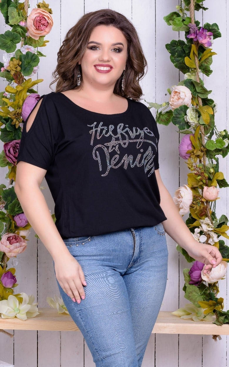 Модная футболка турецкое качество с камушками универсал 50/54 54, Разные цвета
Модная футболка турецкое качество с камушками универсал 50/54 54, Разные цвета