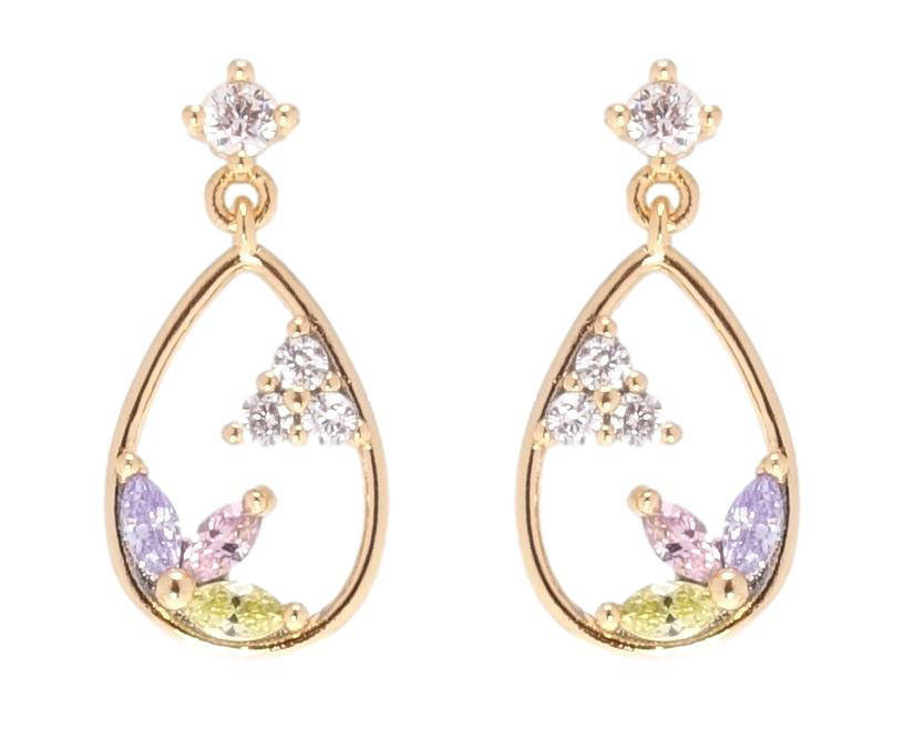 Серьги Xuping Позолота 18K подвески на гвоздиках "Капельки с цветочным орнаментом из разноцветных кристаллов"
Серьги Xuping Позолота 18K подвески на гвоздиках "Капельки с цветочным орнаментом из разноцветных кристаллов"
