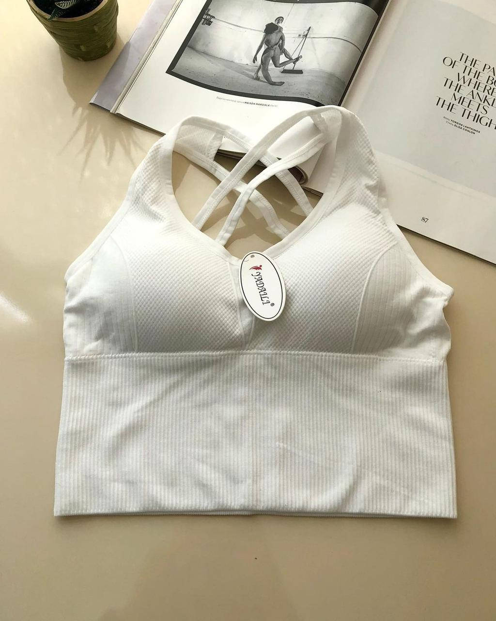 Удлинённый спортивный женский топ с пуш апом, Белый
Удлинённый спортивный женский топ с пуш апом, Белый