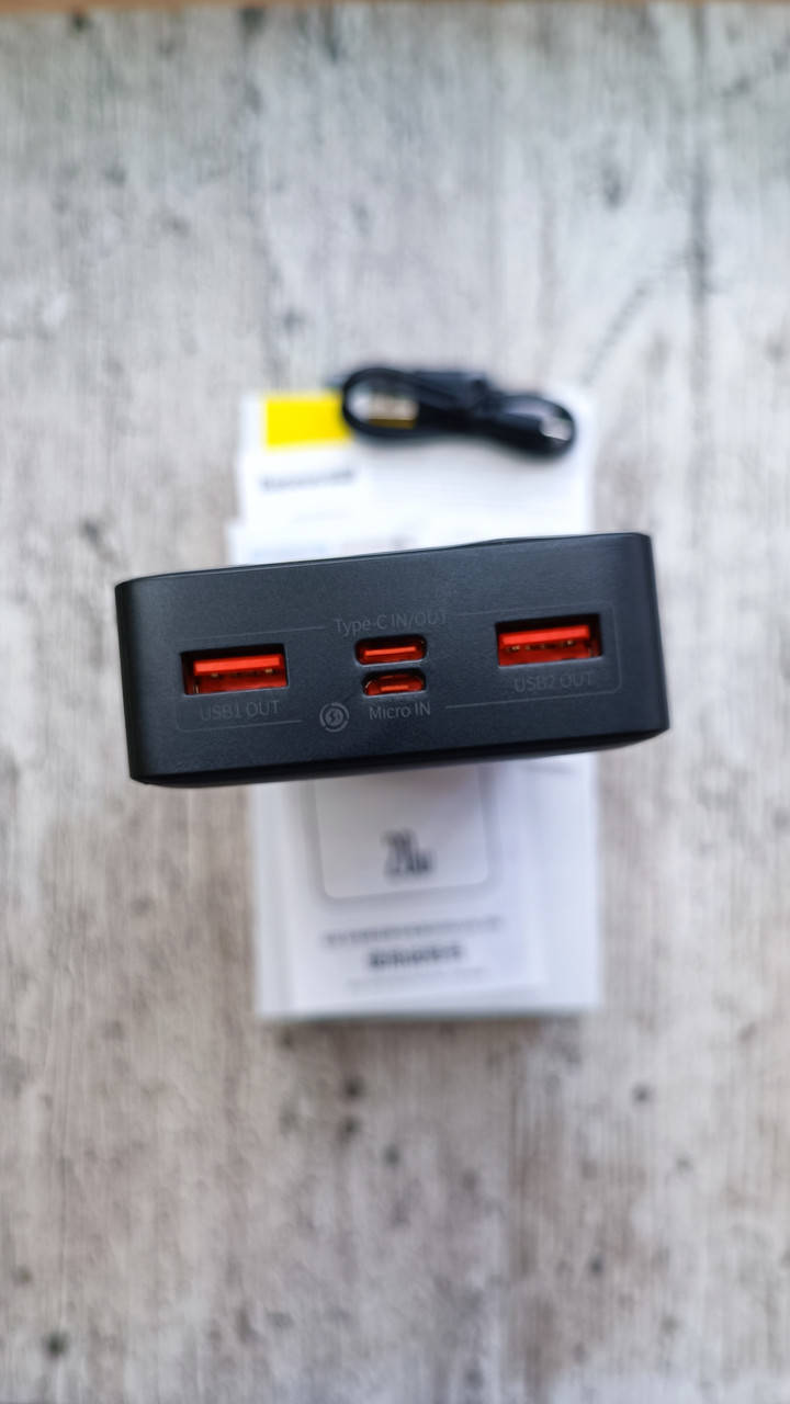 УМБ павербанк портативний заряд Базеус Baseus bippow 20 w 20000 mAh QC зарядка ноутбука
УМБ павербанк портативний заряд Базеус Baseus bippow 20 w 20000 mAh QC зарядка ноутбука