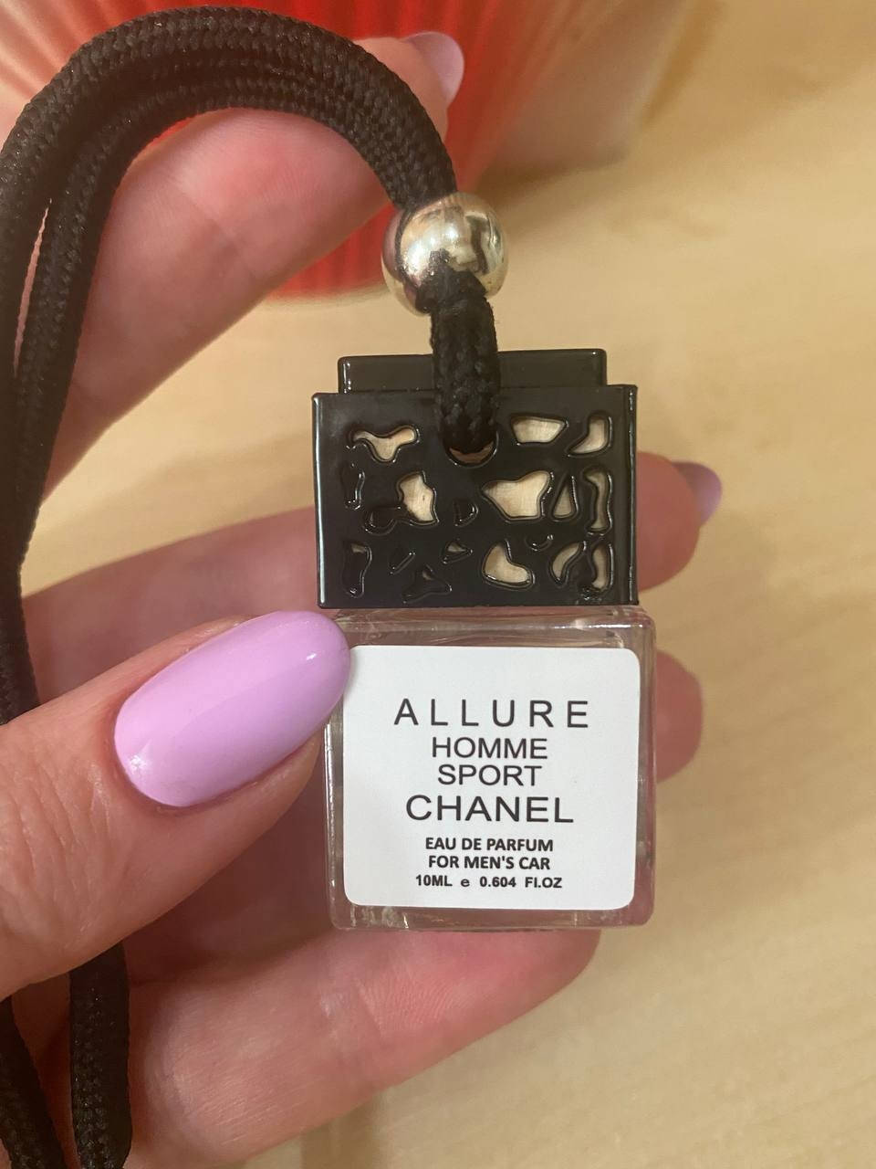 АРОМАТИЗАТОР в авто Chanel Allure homme Sport Homme мужской парфюм в авто, пахучка, освежитель
АРОМАТИЗАТОР в авто Chanel Allure homme Sport Homme мужской парфюм в авто, пахучка, освежитель