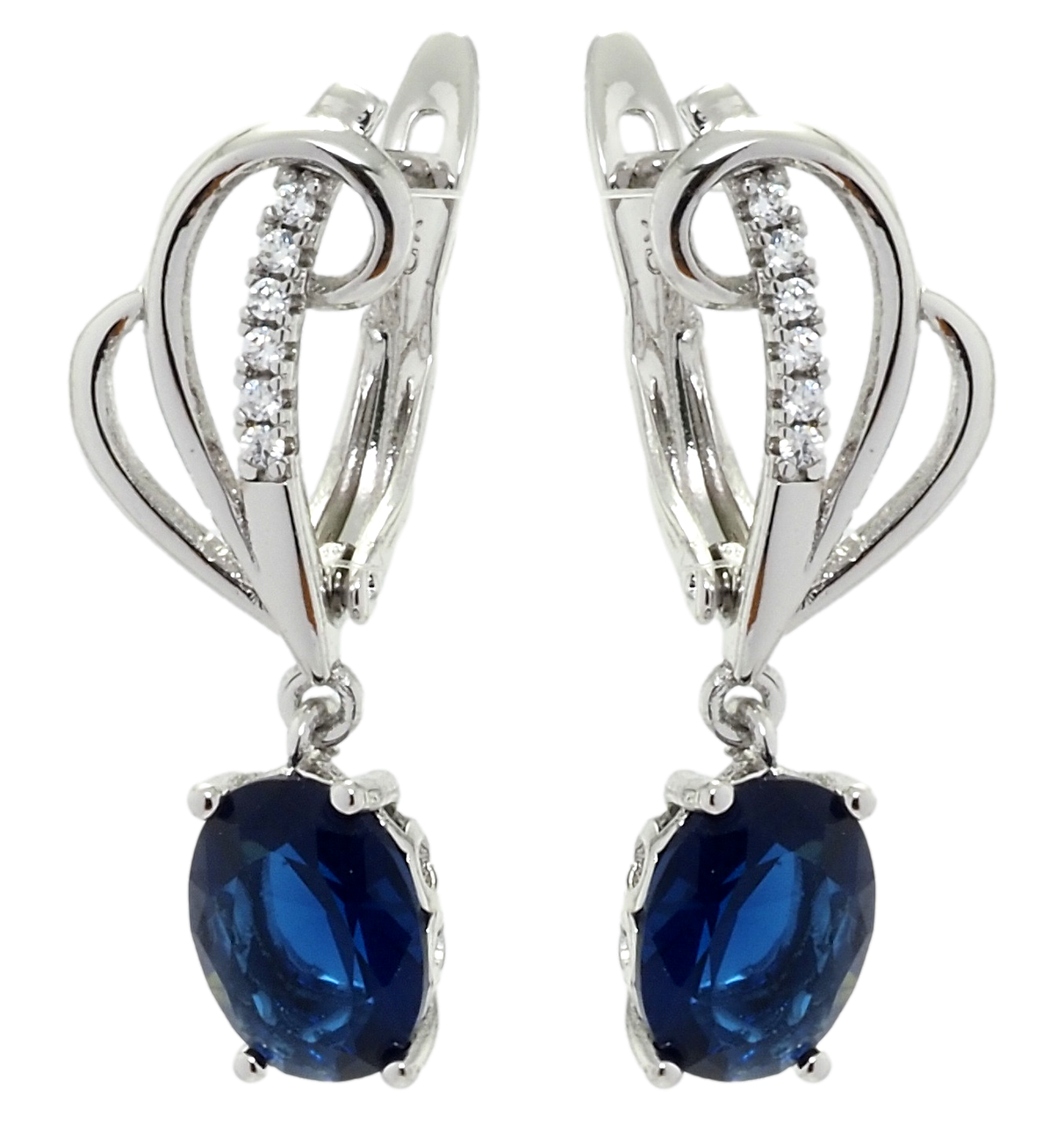 Серьги Xuping Родий подвески английский замок "Изящные завитки с синими фианитами"
Серьги Xuping Родий подвески английский замок "Изящные завитки с синими фианитами"