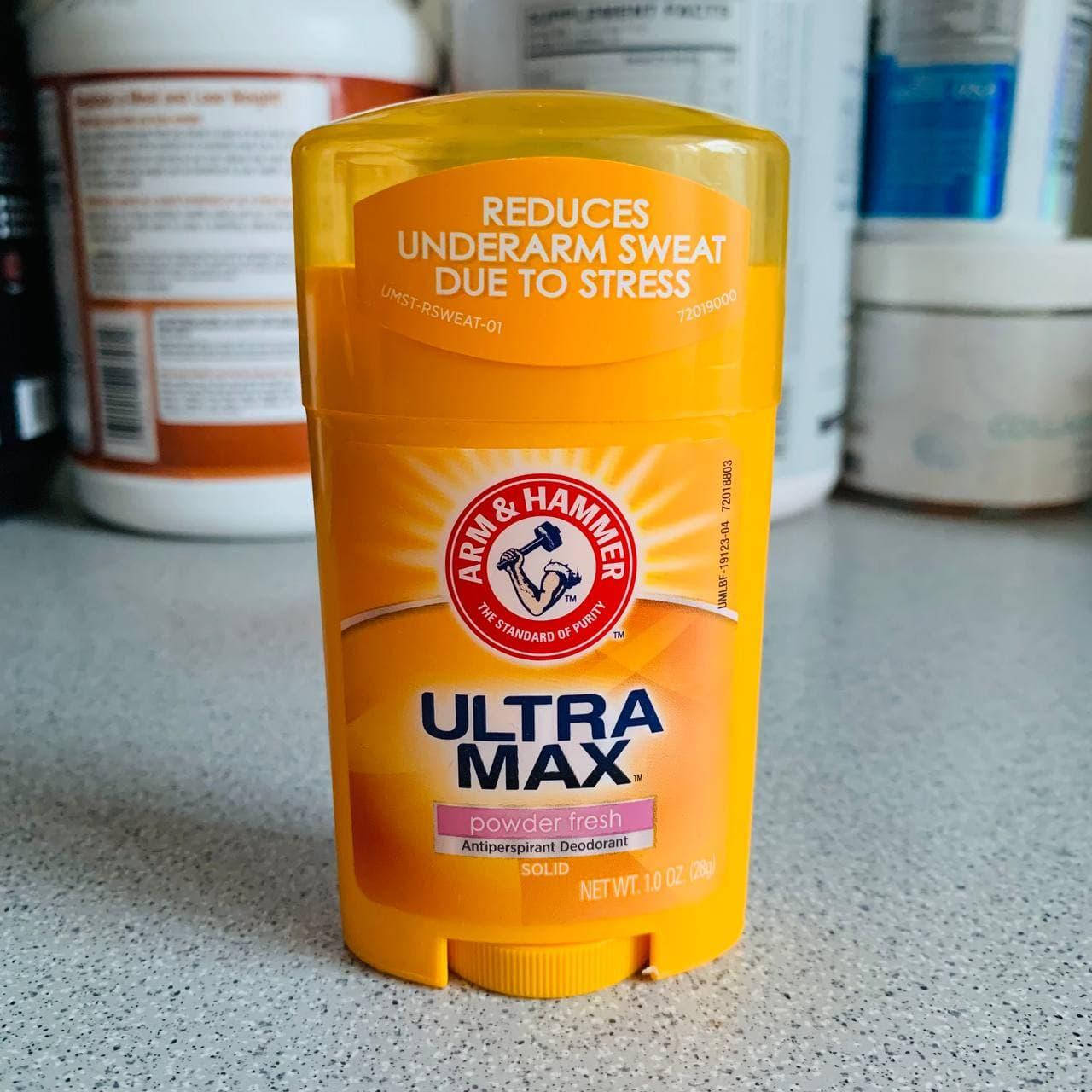 Arm & Hammer, UltraMax, твердый дезодорант-антиперспирант для мужчин, свежий аромат, 28 г
Arm & Hammer, UltraMax, твердый дезодорант-антиперспирант для мужчин, свежий аромат, 28 г