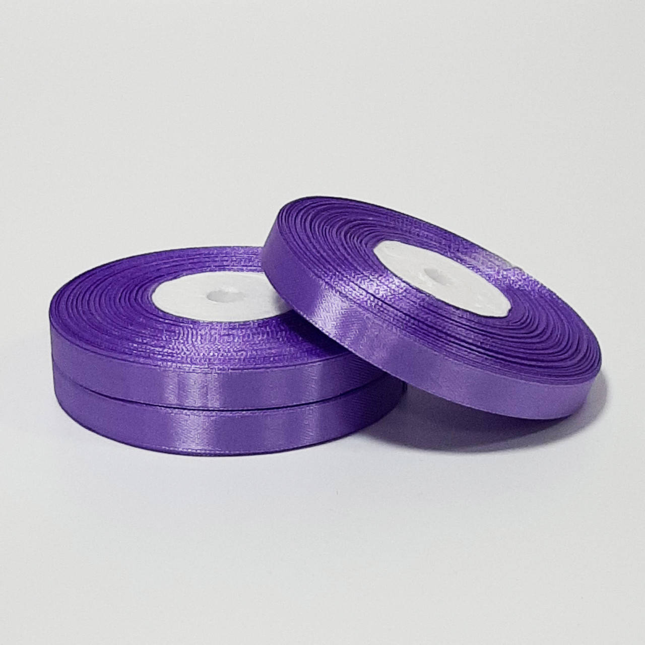 Лента атласная однотонная 0,9 см. (33 м.) 
Лента атласная однотонная 0,9 см. (33 м.)