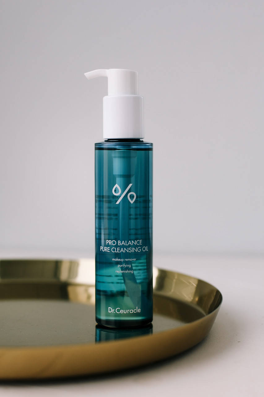 Очищающее гидрофильное масло с пробиотиками Dr.Ceuracle Pro Balance Pure Cleansing Oil, 155 мл
Очищающее гидрофильное масло с пробиотиками Dr.Ceuracle Pro Balance Pure Cleansing Oil, 155 мл