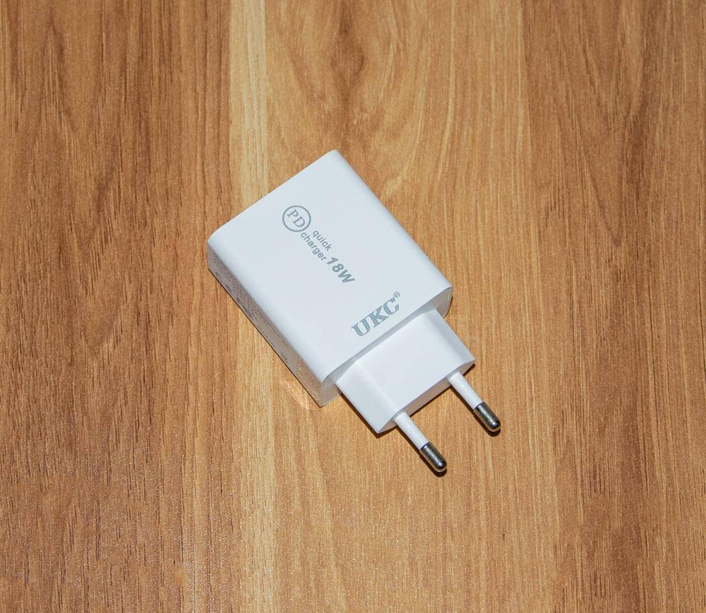 Зарядное устройство для телефона UKC-6924 18W, блок зарядки телефона quick charge 3.0 | зарядка белая (TS), Белый
Зарядное устройство для телефона UKC-6924 18W, блок зарядки телефона quick charge 3.0 | зарядка белая (TS), Белый