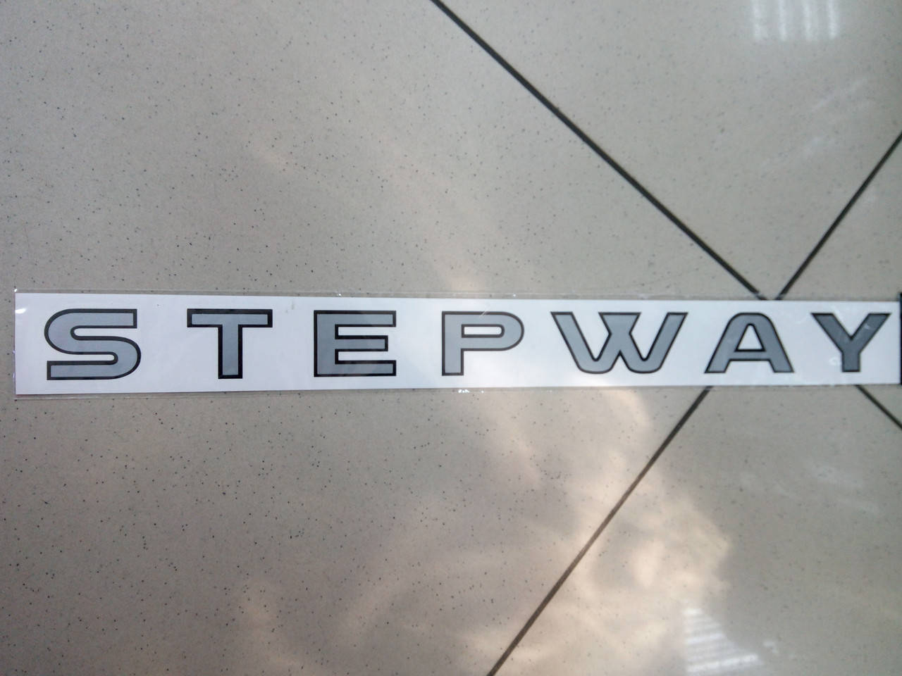 Виниловая наклейка STEPWAY 43х3,5 см серебро и белый ВНИМАНИЕ,БЫВАЮТ 2 ВИДА , смотрим фото номер 4
Виниловая наклейка STEPWAY 43х3,5 см серебро и белый ВНИМАНИЕ,БЫВАЮТ 2 ВИДА , смотрим фото номер 4