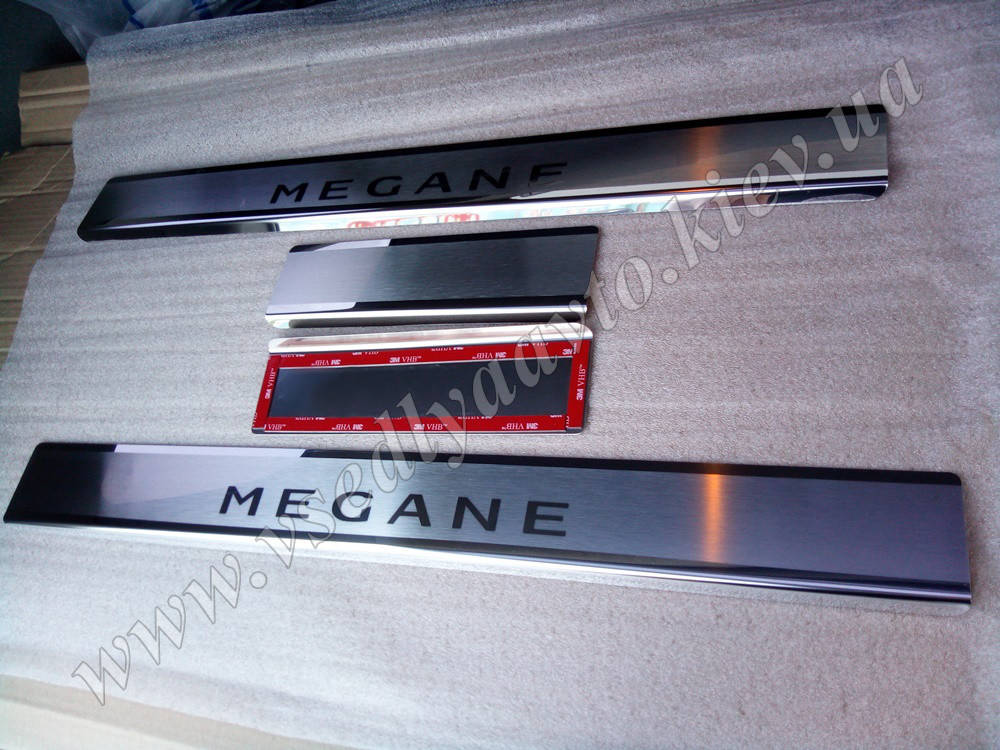 Защита порогов - накладки на пороги Renault MEGANE III универсал с 2009-2015 гг. (Premium)
Защита порогов - накладки на пороги Renault MEGANE III универсал с 2009-2015 гг. (Premium)