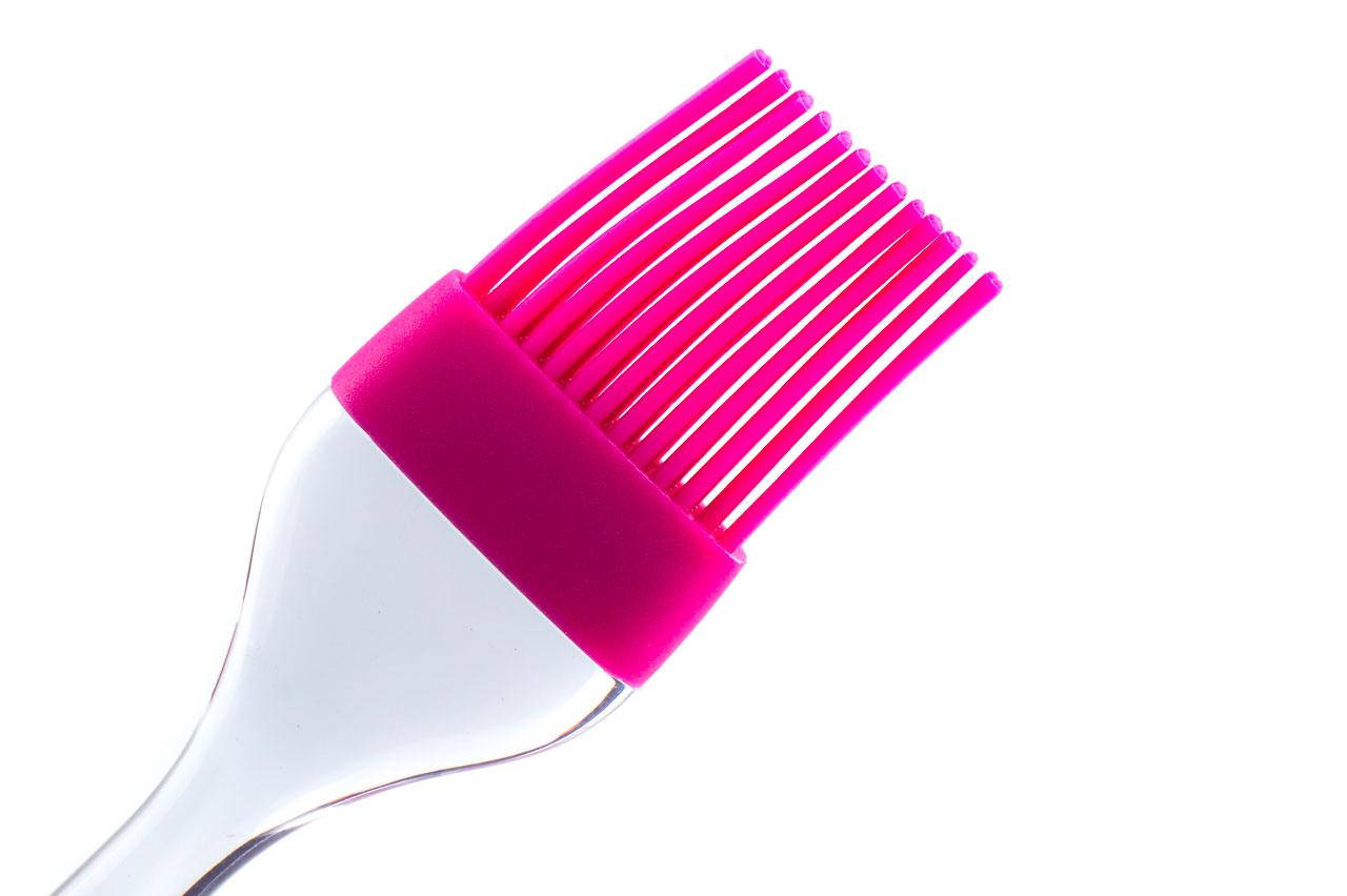 Кисточка силиконовая кухонная 23х5 см, цветная с фигурной прозрачной ручкой
Кисточка силиконовая кухонная 23х5 см, цветная с фигурной прозрачной ручкой