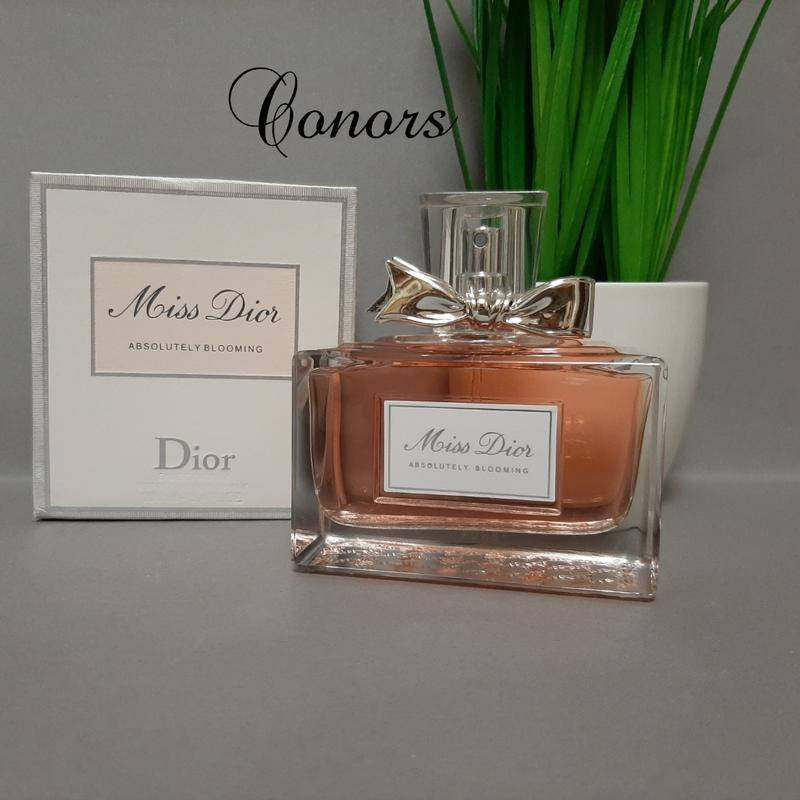 Духи Christian Dior Miss Dior Absolutely Blooming 100ml Парфюмированная вода Мисс Диор Абсолютли Блуминг букет
Духи Christian Dior Miss Dior Absolutely Blooming 100ml Парфюмированная вода Мисс Диор Абсолютли Блуминг букет