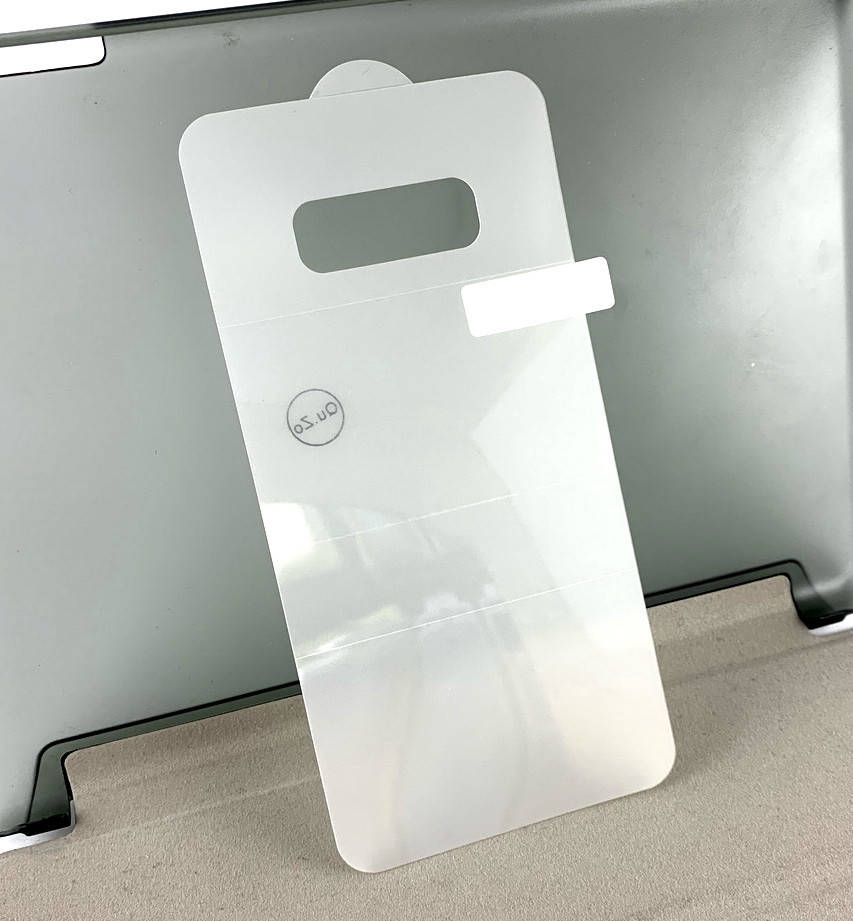 Защитная гидрогелевая пленка для смартфона Samsung Galaxy S10e, G970 (2019) тонкая и прочная защита (задняя)
Защитная гидрогелевая пленка для смартфона Samsung Galaxy S10e, G970 (2019) тонкая и прочная защита (задняя)