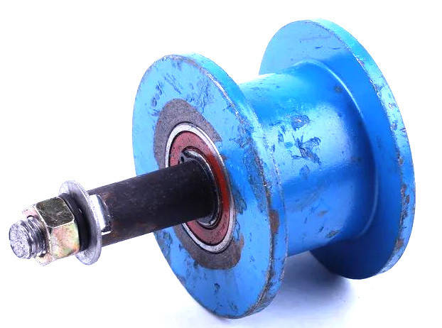 Натяжной ролик ремня мототрактора
Натяжной ролик ремня мототрактора