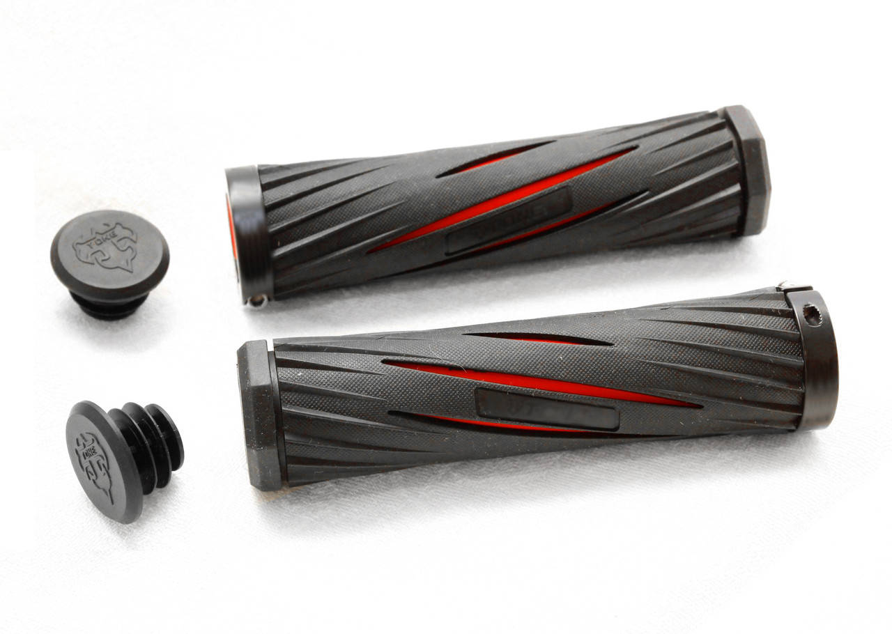 Грипсы велосипедные BeCool - Blade, черные с красным
Грипсы велосипедные BeCool - Blade, черные с красным